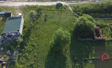 VENDE terreno 20x60 a orillas del PUCU