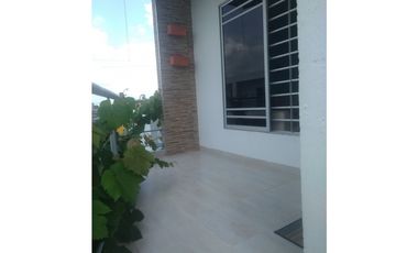 PROPIEDAD EN VENTA CON 3 APARTAMENTOS EN MARGEN IZQUIERDA DE MONTERA