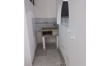 SE VENDE CASA BIFAMILIAR  EN LA RIVERA