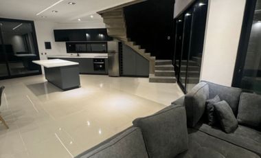 Casa a estrenar en alquiler temporario de 3 dormitorios c/ cochera en El Sosiego