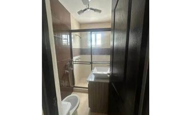 Se alquila Casa Semi amueblada en Altos de Panamá