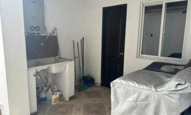 Se alquila Casa Semi amueblada en Altos de Panamá