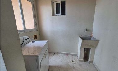 VENTA DE APARTAMENTO EN PH TORRES DE VERSALLES (OF)