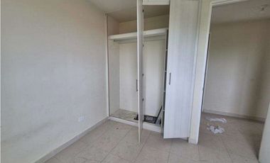 VENTA DE APARTAMENTO EN PH TORRES DE VERSALLES (OF)