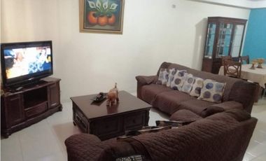 Alquiler de Casa Moderna Cerro Viento