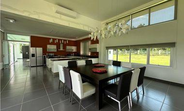 VENTA CASA LINEA BLANCA SANTA CLARA