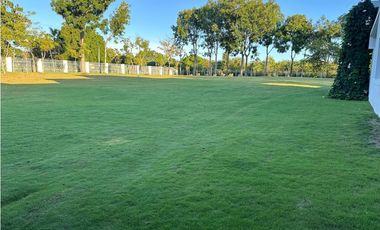 VENTA CASA LINEA BLANCA SANTA CLARA