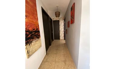 Se Vende Casa en Residencial Altos del Este