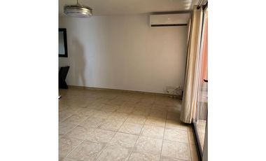 Se Vende Casa en Residencial Altos del Este