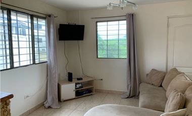 KH| Se alquila o se vende hermosa casa en David $900