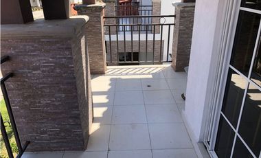 VENTA CASA VERSALLES