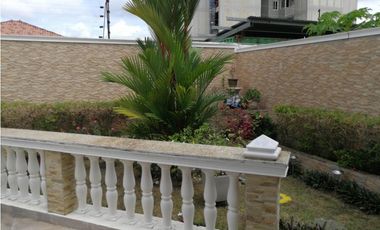 VENTA CASA VERSALLES