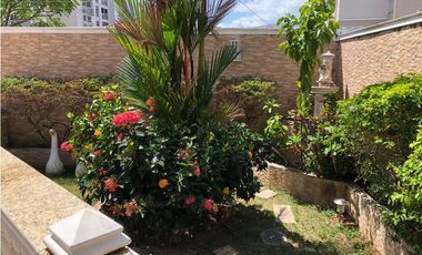 VENTA CASA VERSALLES