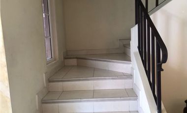 VENTA CASA VERSALLES