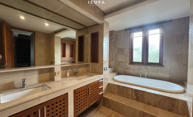 Disewakan townhouse full furnished lokasi strategis kemang