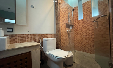 Disewakan townhouse full furnished lokasi strategis kemang