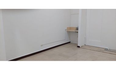ALQUILER LOCAL CON OFICINAS PARQUE LEFEVRE