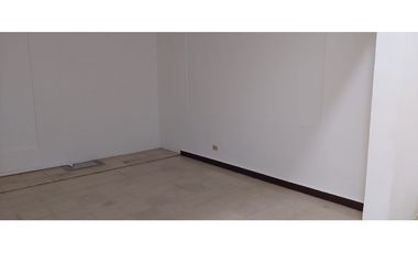 ALQUILER LOCAL CON OFICINAS PARQUE LEFEVRE