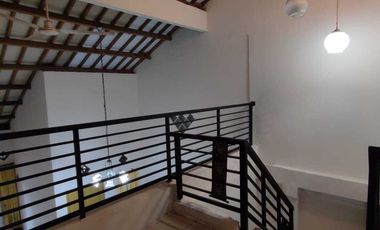 Cari rumah di jatimakmur kami sewakan rumah 2lantai