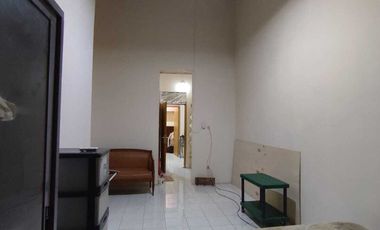 Cari rumah di jatimakmur kami sewakan rumah 2lantai