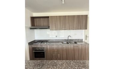Se Vende Apartamento en PH Hacienda Golf