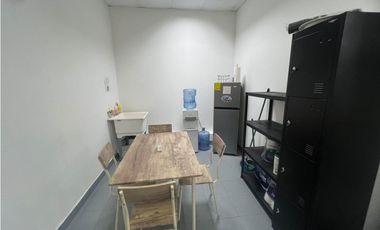 Se Alquila Local en Costa Del Este