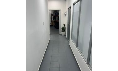 Se Alquila Local en Costa Del Este