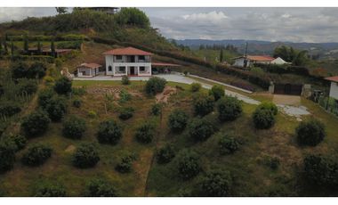 VENTA FINCA EN MARINILLA
