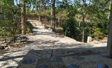 Dijual Rumah Mewah Estetik di Mojogedang, Karanganyar