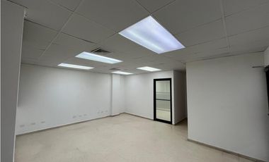 ALQUILER OFICINA AVENIDA BALBOA