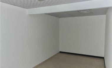 ALQUILER OFICINA AVENIDA BALBOA