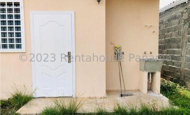 Casa en Alquiler en Arraijan YMW