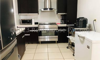 Casa en Venta en Brisas del Golf YMW