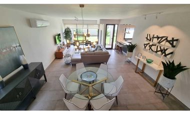 Casa en Venta en Altos de Panama YMW