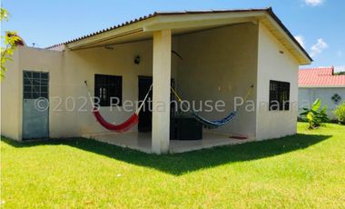 Casa en Alquiler en Chorrera YMW