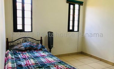 Casa en Alquiler en Chorrera YMW