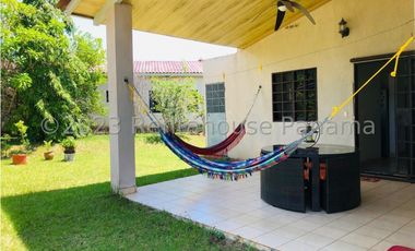 Casa en Alquiler en Chorrera YMW