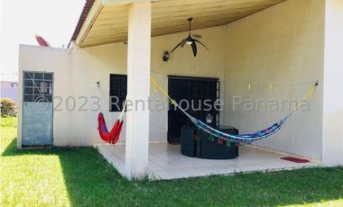 Casa en Alquiler en Chorrera YMW