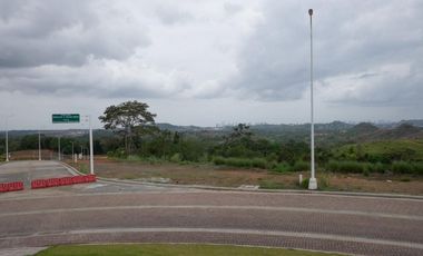 Terreno en Venta en Brisas del Golf YMW