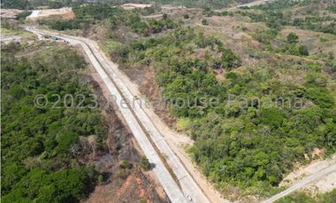 Terreno en Venta en Panama Norte YNW
