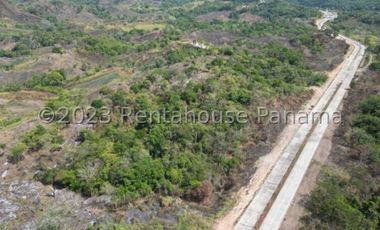 Terreno en Venta en Panama Norte YNW