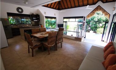 CASA DE DESCANSO EN VENTA EN ANAPOIMA (CONDOMINIO)