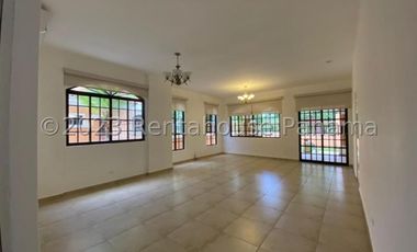 Casa en Venta en Clayton YMW