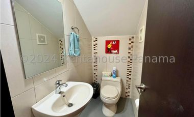 Casa en Venta en Costa Sur YMW