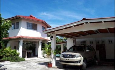 Casa en Venta en Juan Hombron YMW
