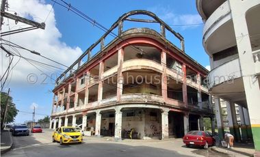 Terreno en Venta en Colon YMW