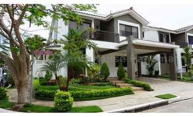 Casa en venta en Brisa del Golf YMW