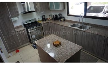 Casa en venta en Brisa del Golf YMW