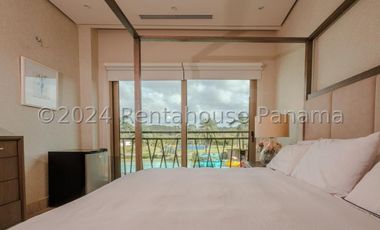 Casa en Venta en Playa Escondida en Colón YMW