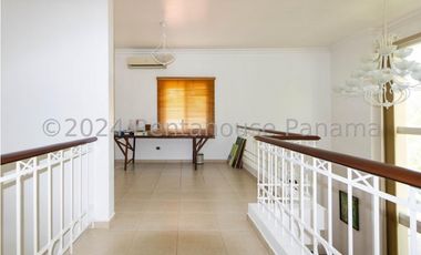 Casa en Venta en Camino de Cruces Clayton YMW